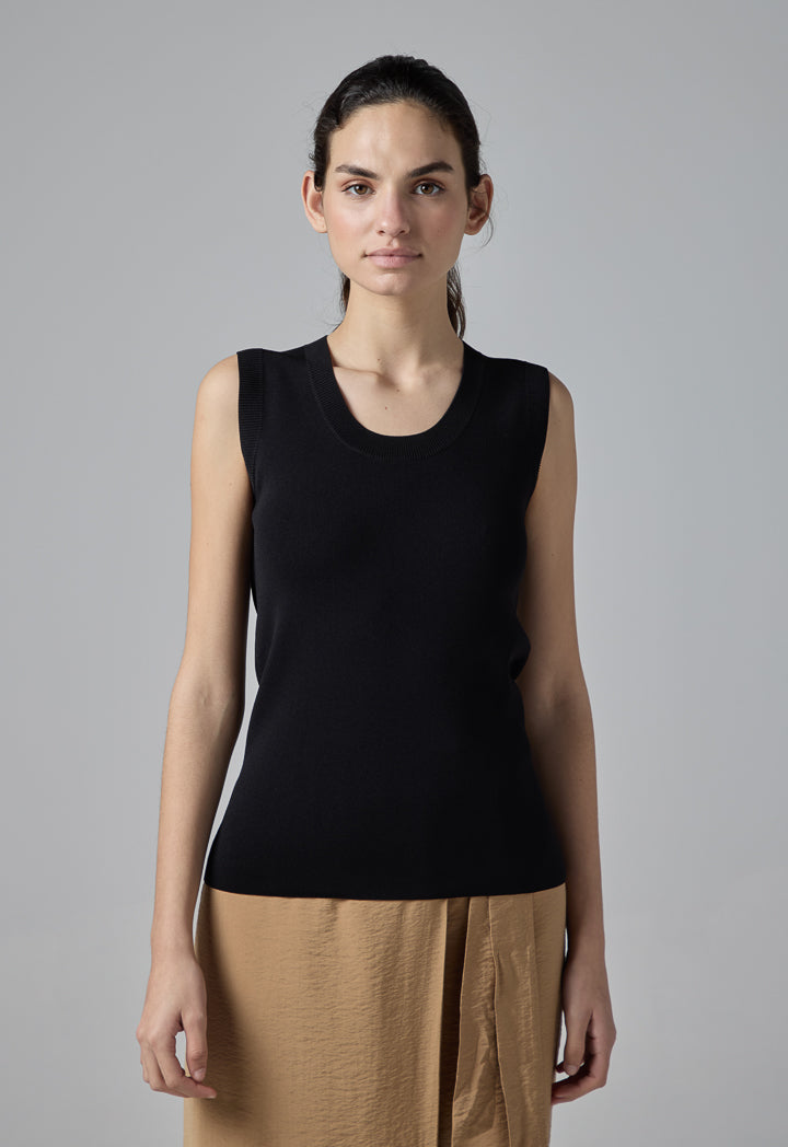 Choice Basic Round Neck Sleeveless Top Black