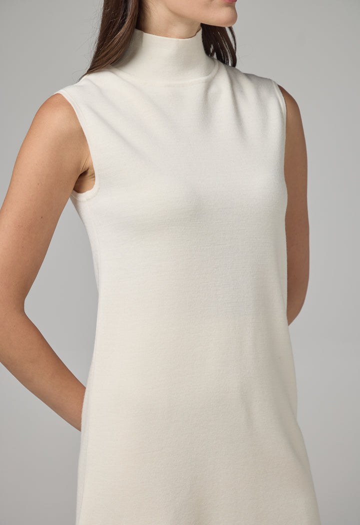 Choice Basic Sleeveless Knitted Top Cream