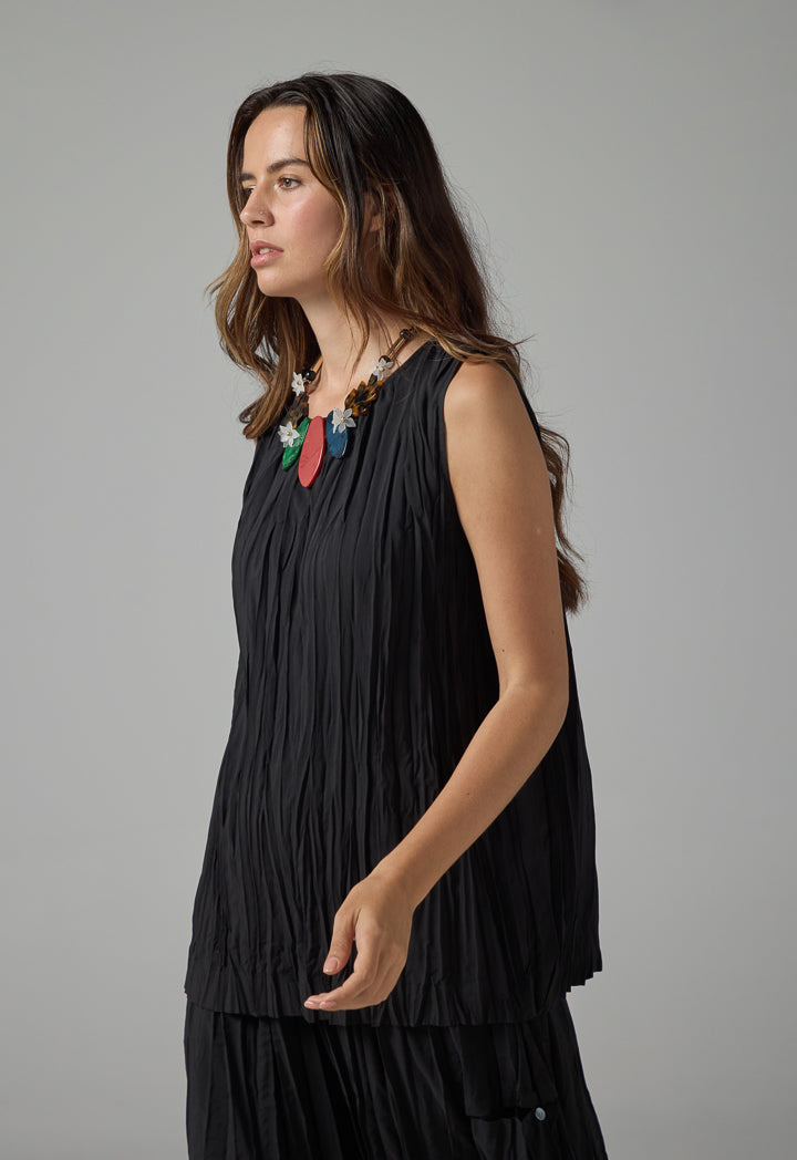 Choice Solid Sleeveless Pleated Top Black