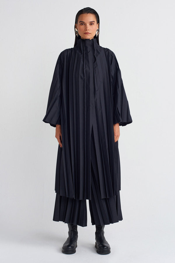 Nu Long Pleated Jacket Ebony