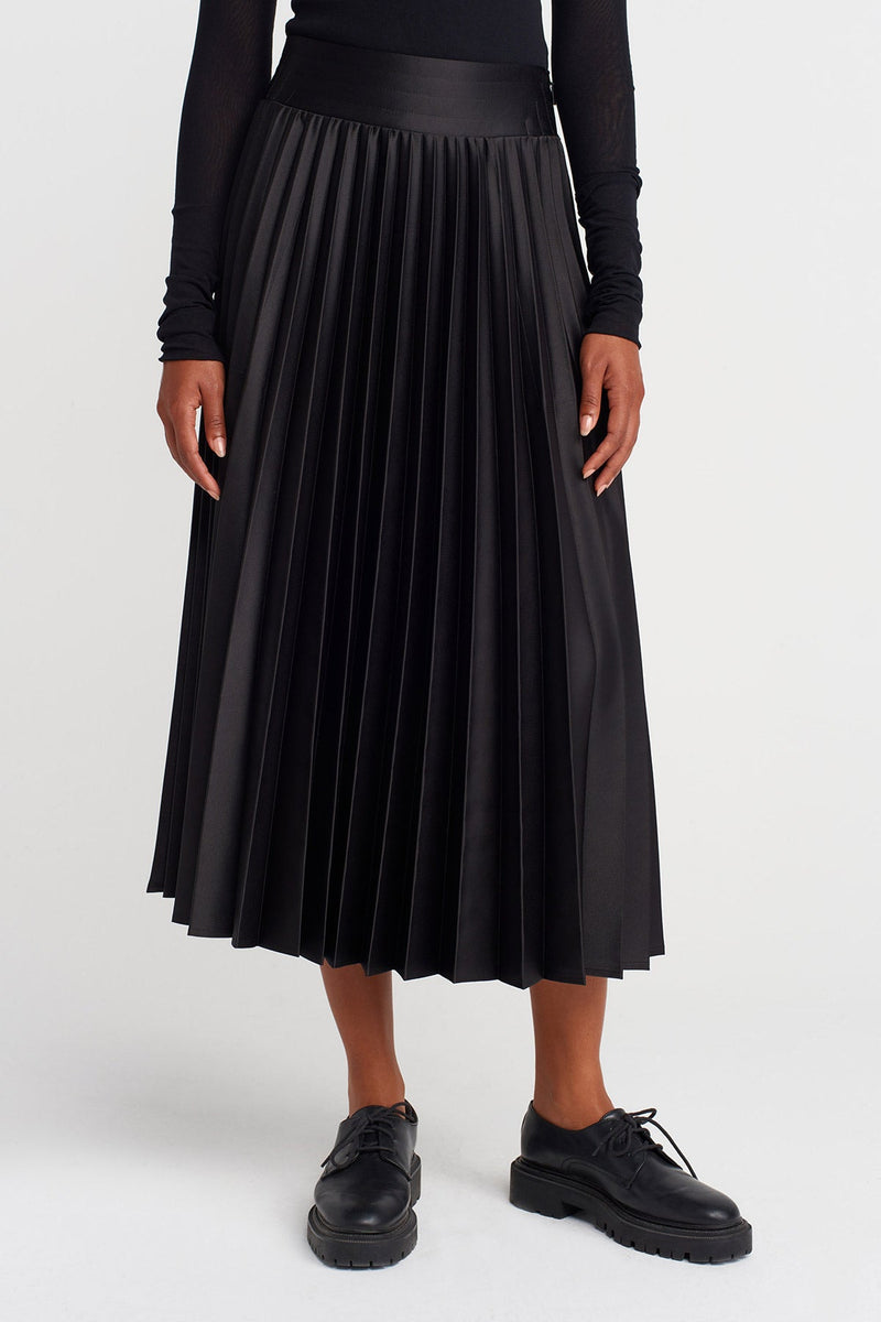 Nu Pleated Midi Skirt Black