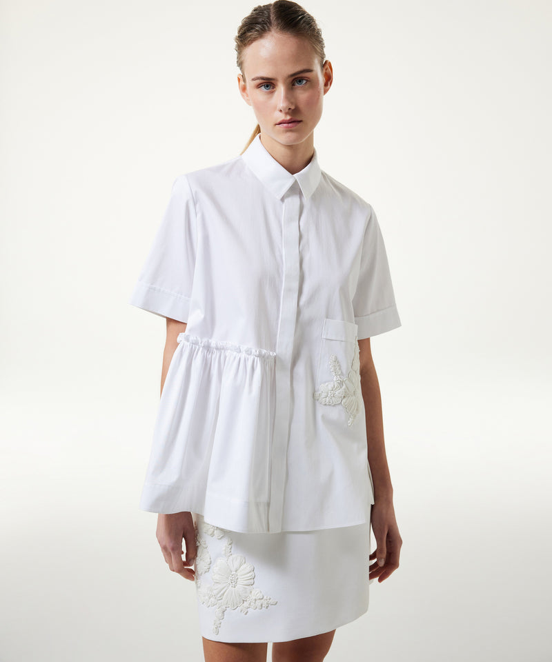 Machka Asymmetric Flounce Embroidered Shirt White