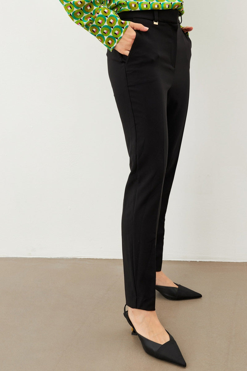 Setre Normal Waist Slim Fit Trousers Black