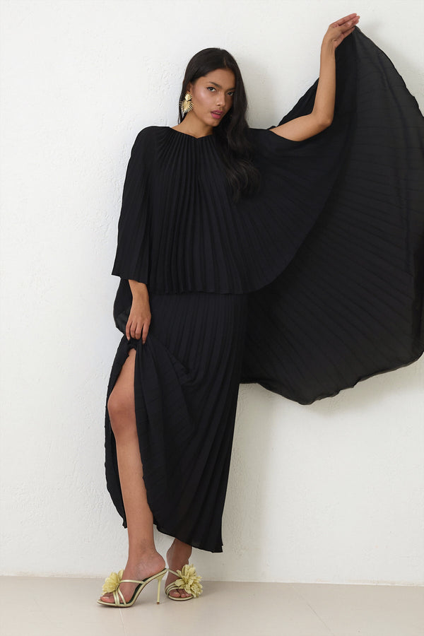 Setre Two-Piece Form Pleated Dress Black