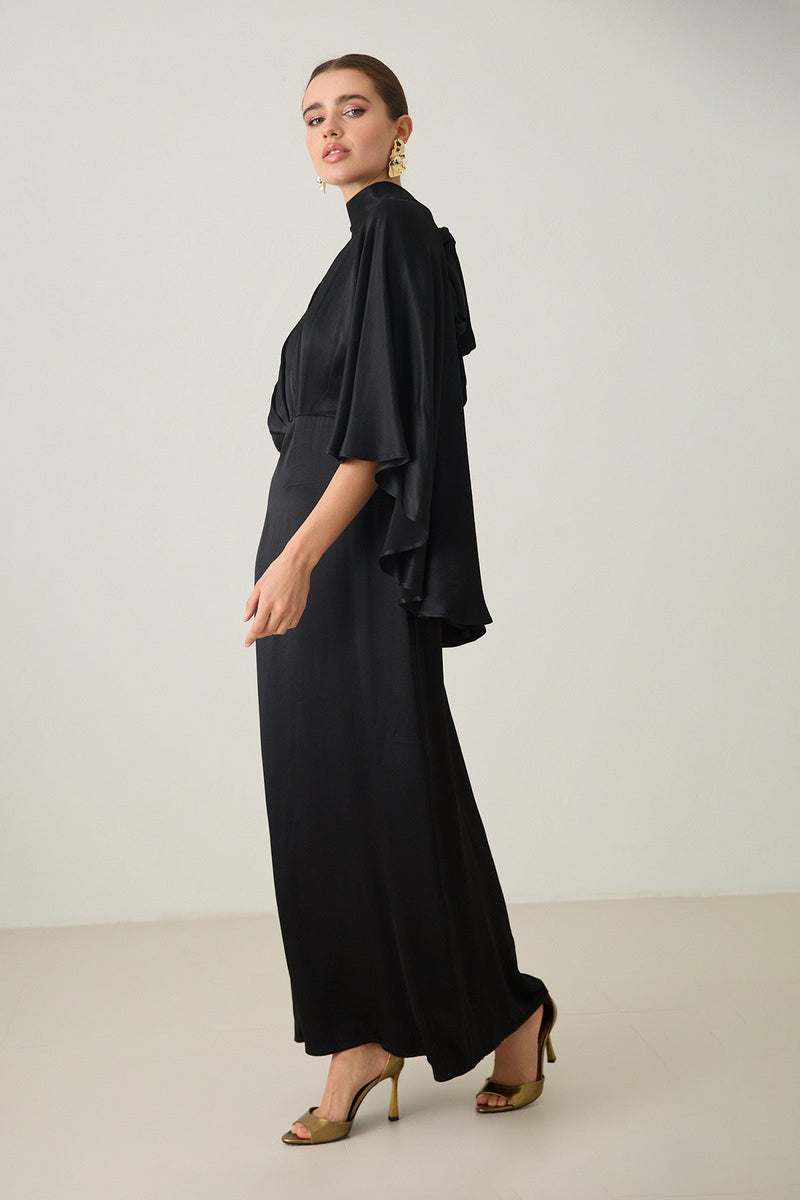 Setre Front Keyhole Detail Cape Dress Black