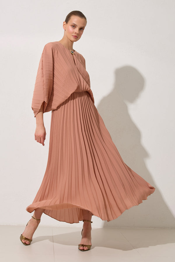 Setre Front-Keyhole Pleated Dress Salmon