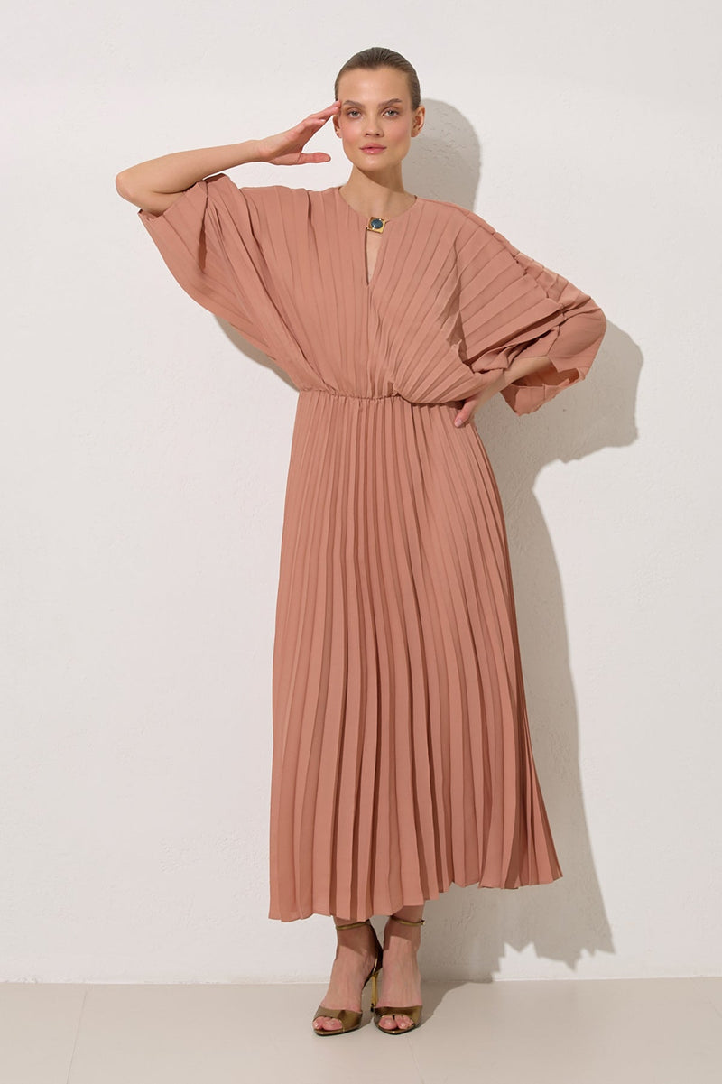 Setre Front-Keyhole Pleated Dress Salmon