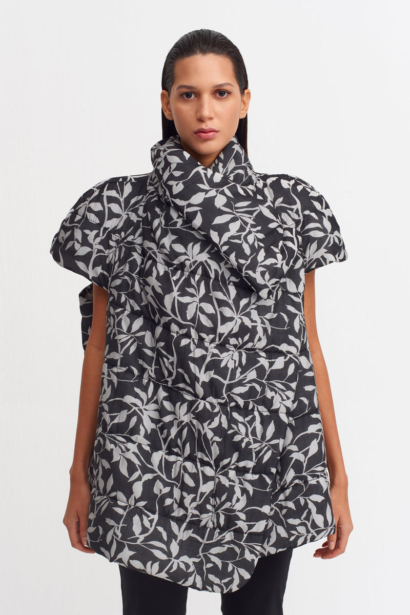 Nu Printed Short Sleeve Outerwear Black/White