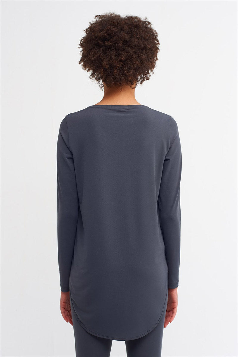 Nu Dip Hem T-Shirt Ebony