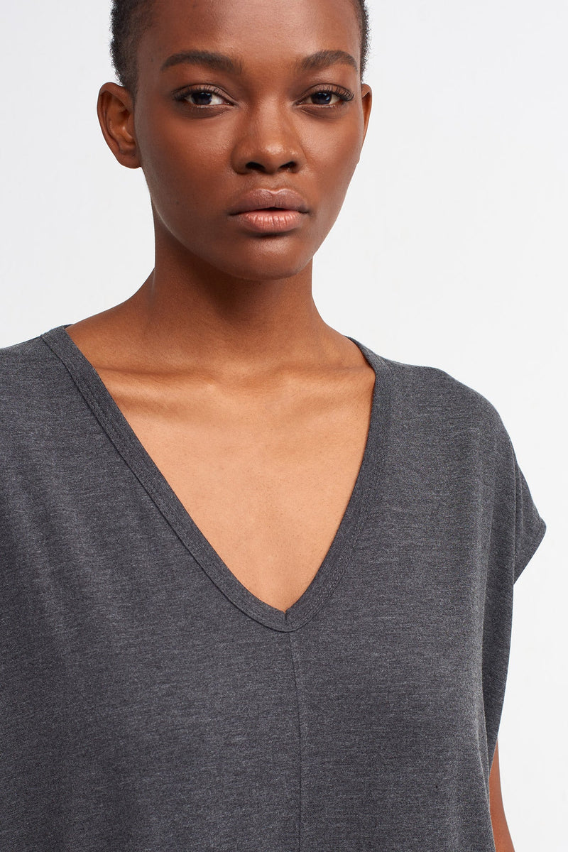 Nu  V-Neck Long Top Anthracite