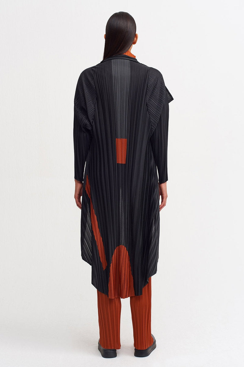 Nu Colorblock Pleated Outerwear Terracotta/Black