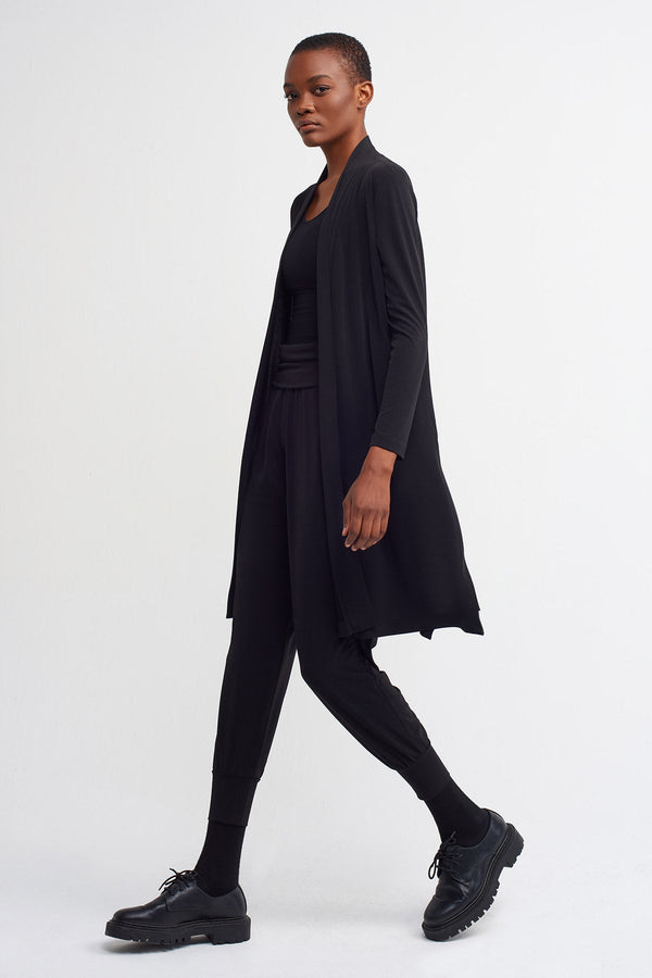 Nu  Basic Slit Detail Outerwear Black