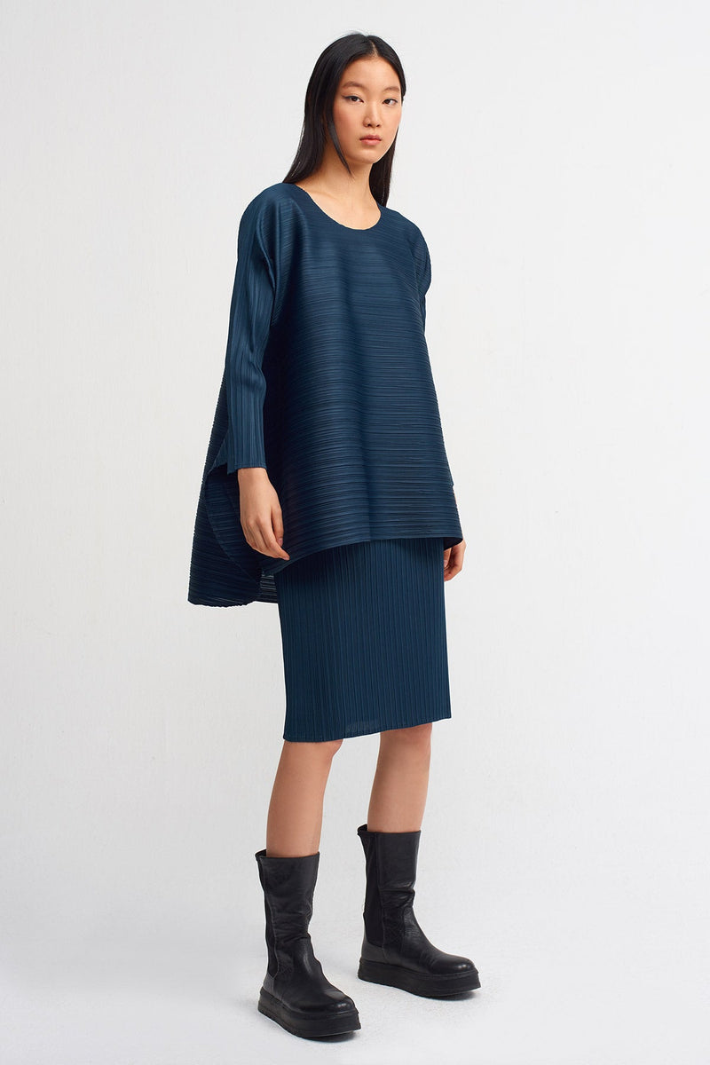 Nu Elegant Electric Pleated Solid Blouse Indigo