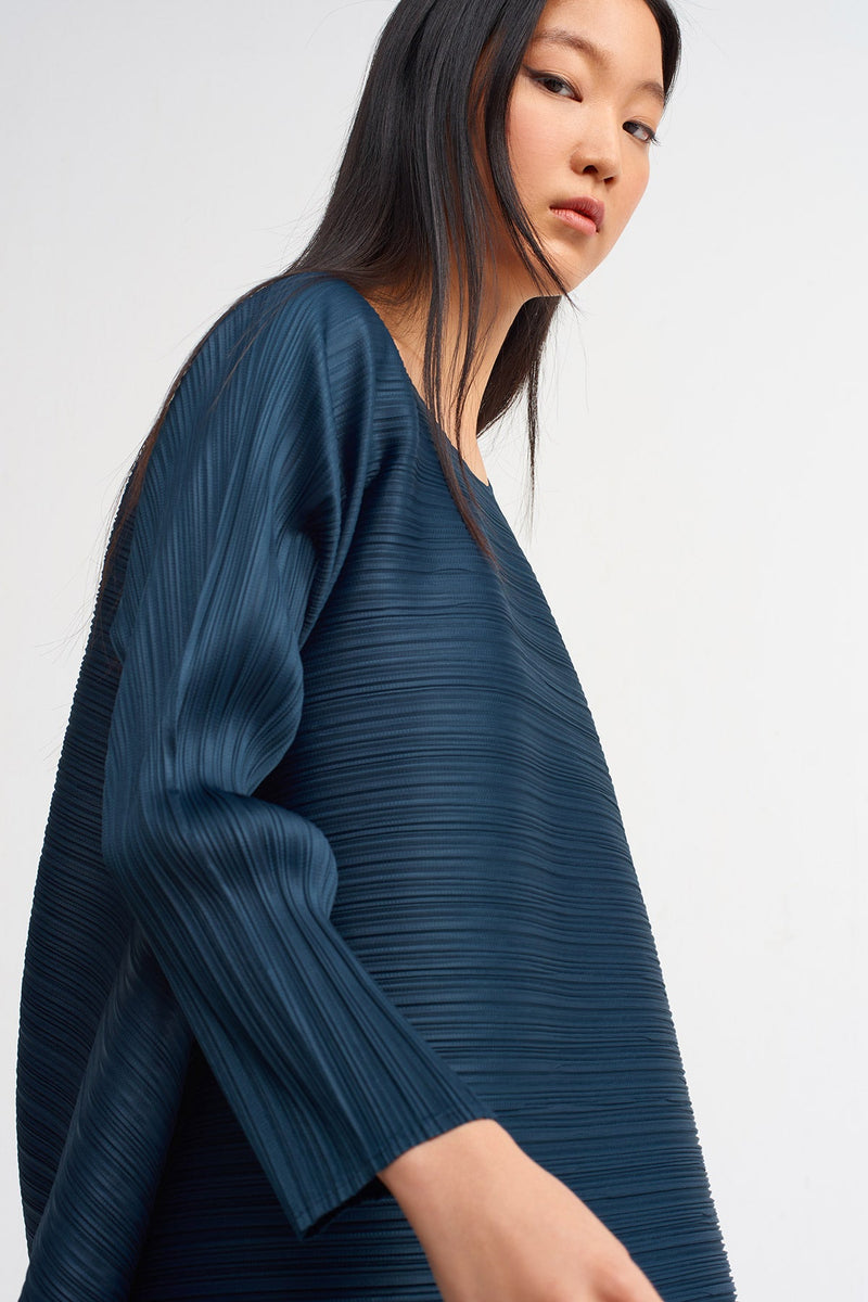 Nu Elegant Electric Pleated Solid Blouse Indigo