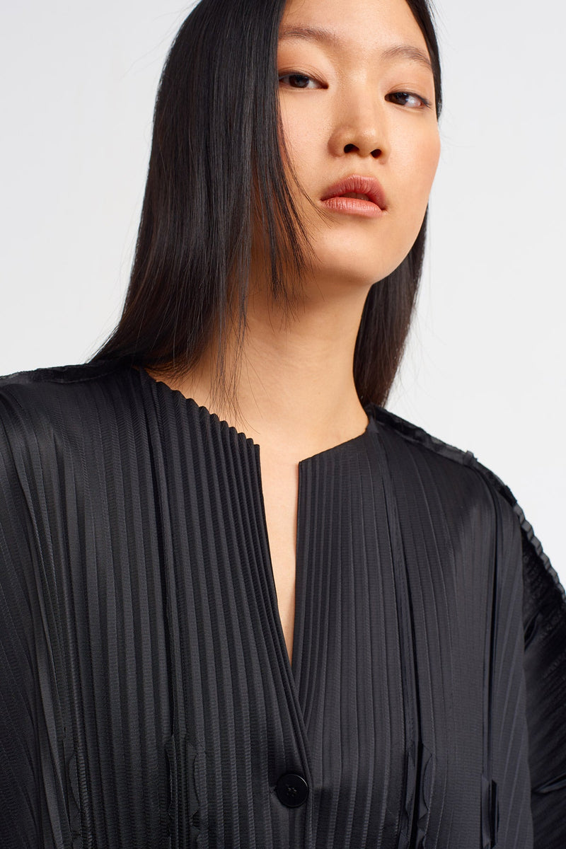 Nu Trendy Laser Electric Pleated Shirt Black