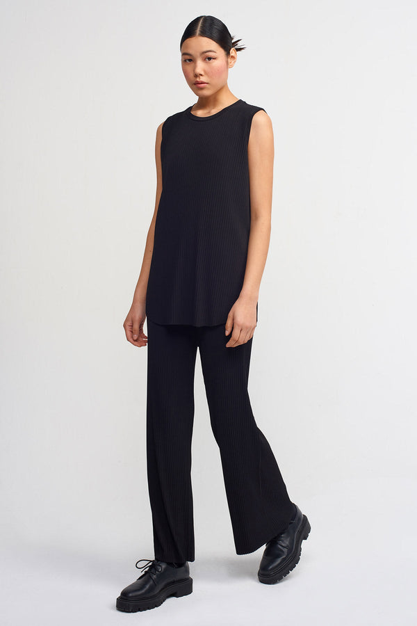 Nu Solid Pleated Blouse Black