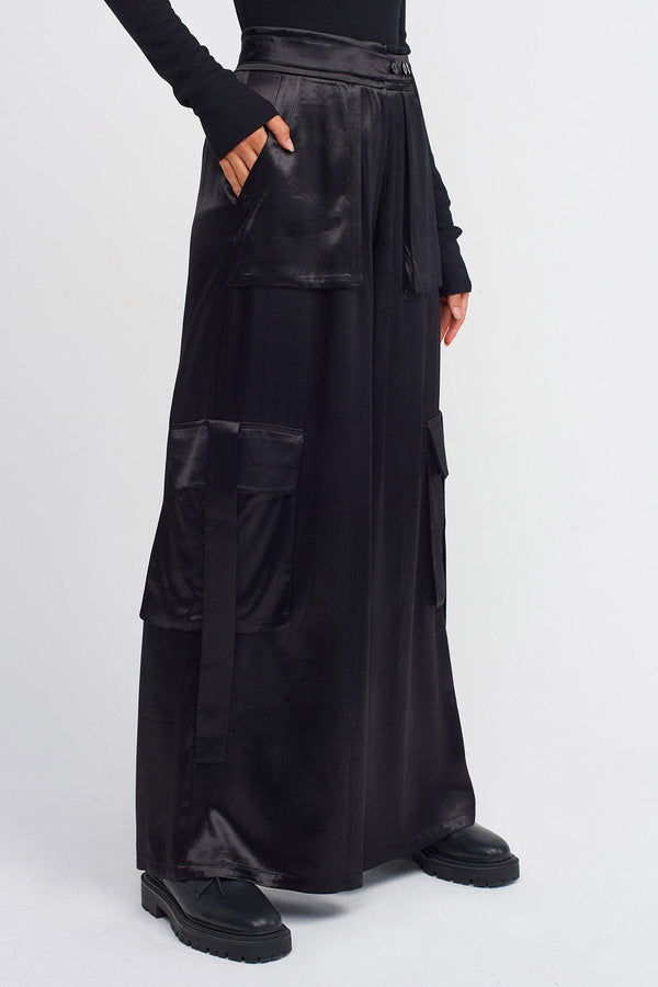 Nu Shiny Wide Leg Pants With Slit Black