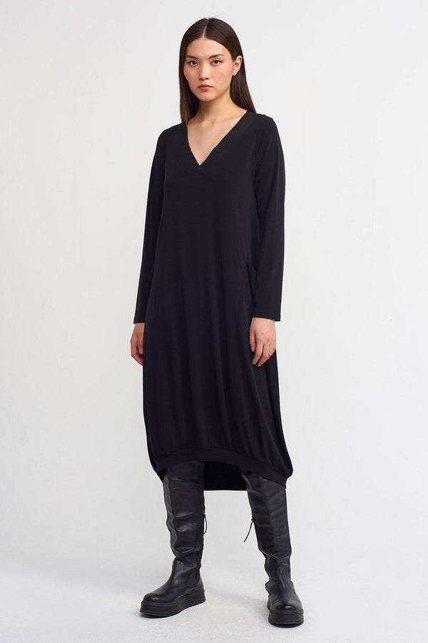 Nu V-Neck Midi Dress Black