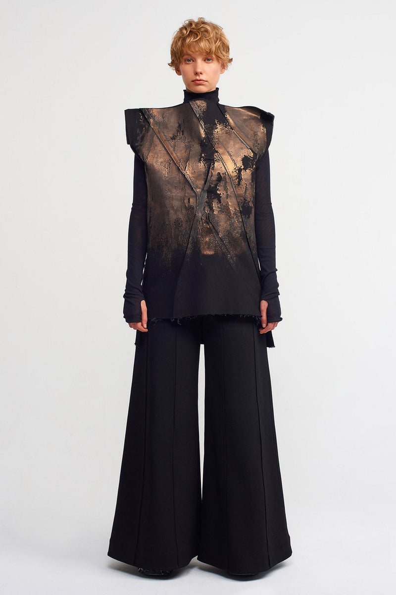 Nu Embossed Printed Side Snap Detailed Blouse Black