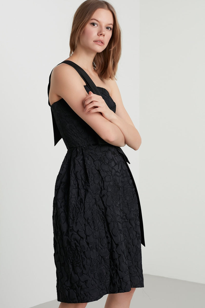 Machka One Shoulder Bow-Front A-Line Short Dress Black