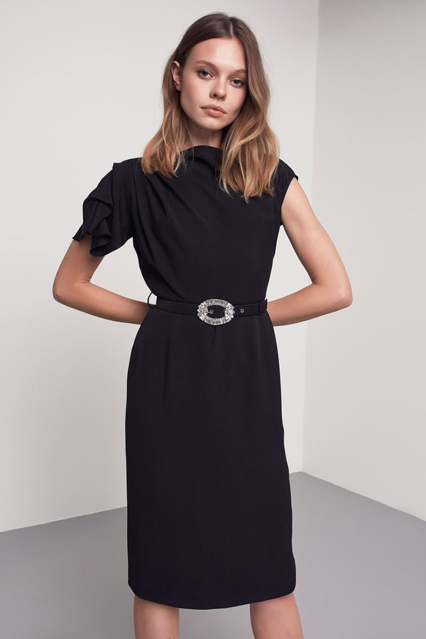 Machka Asymmetrical Sleeve Belted Dess Black