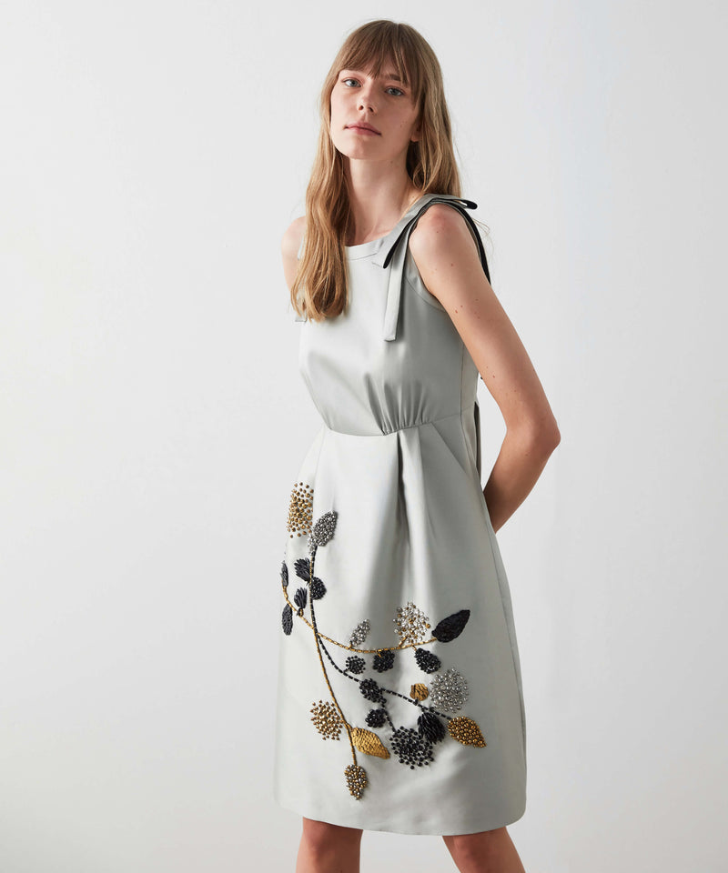 Machka Flower-Embroidered Dress Reseda Green