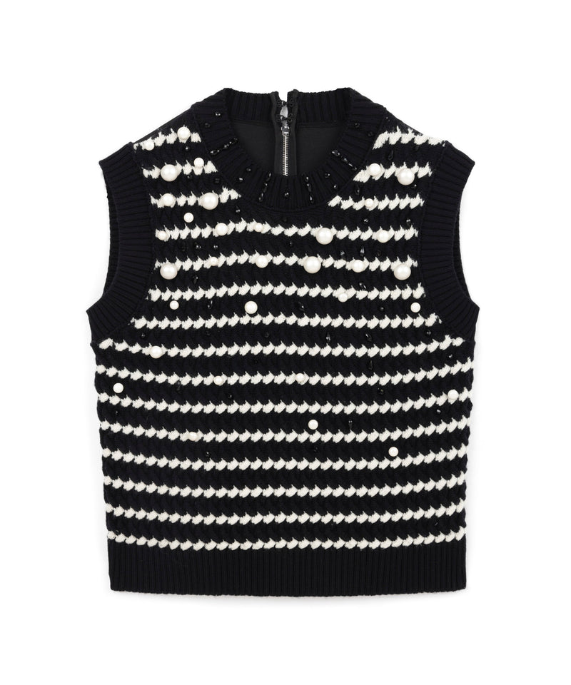 Machka Sweater With Pearl Accessories Black