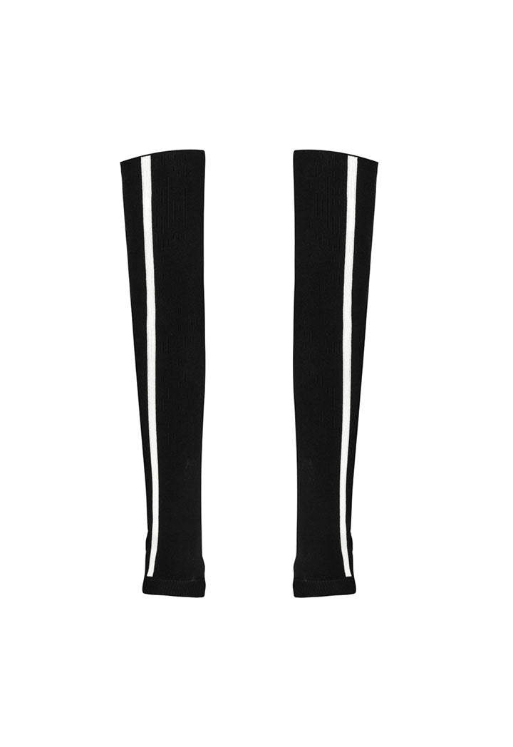 Nu Sleeve Stripe Black - Wardrobe Fashion