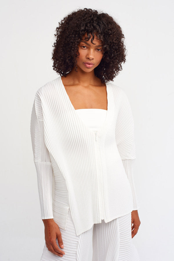 Nu Zip Up Pleated Outerwear Off White