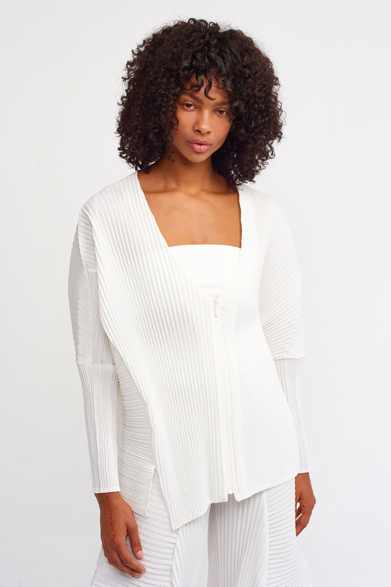 Nu Zip Up Pleated Outerwear Off White