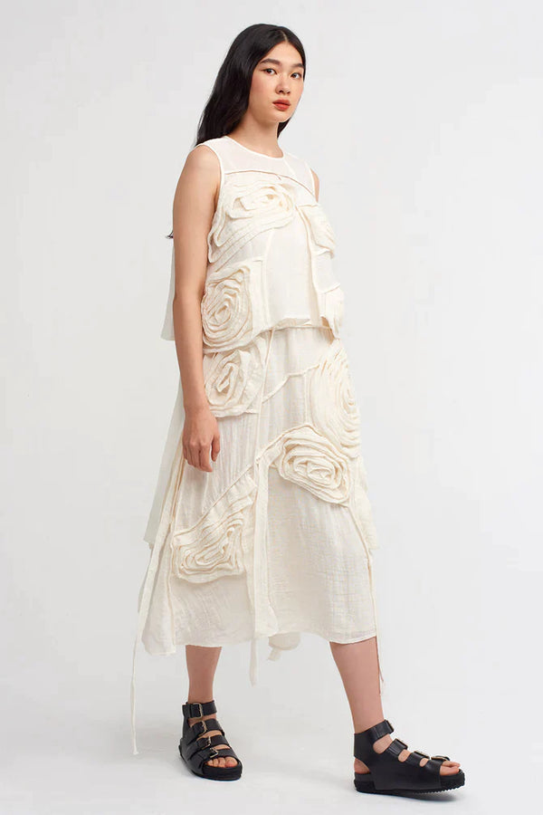 Nu Flower Pattern Textured Skirt Off White