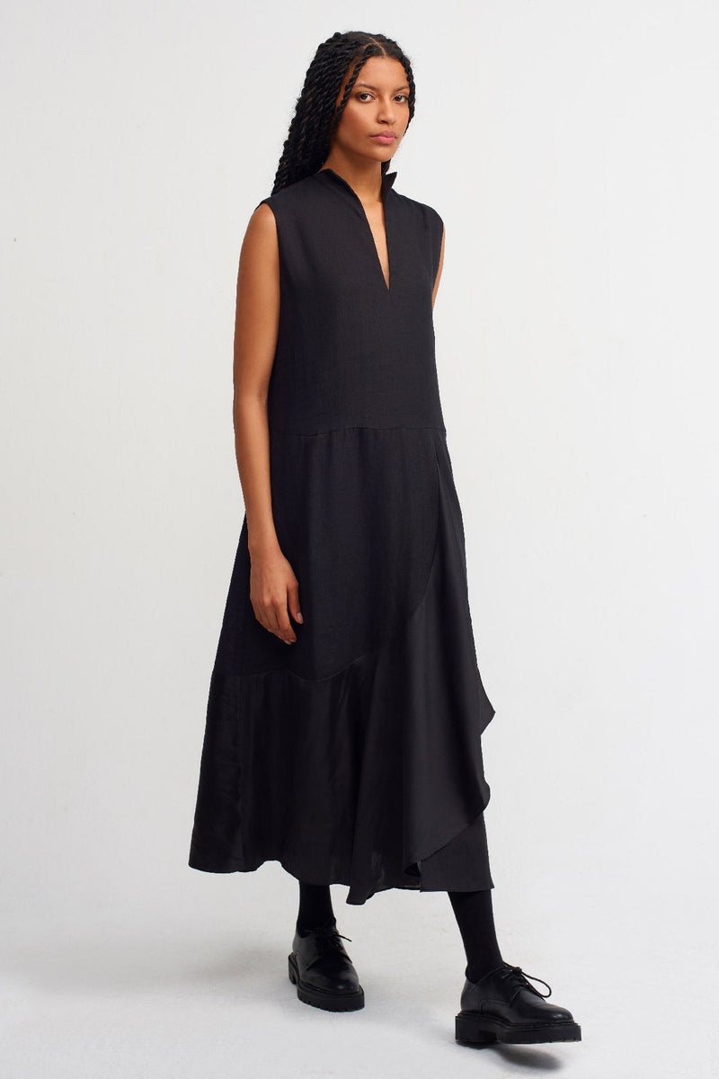 Nu Pleated Detail Sleeveless Dress Black