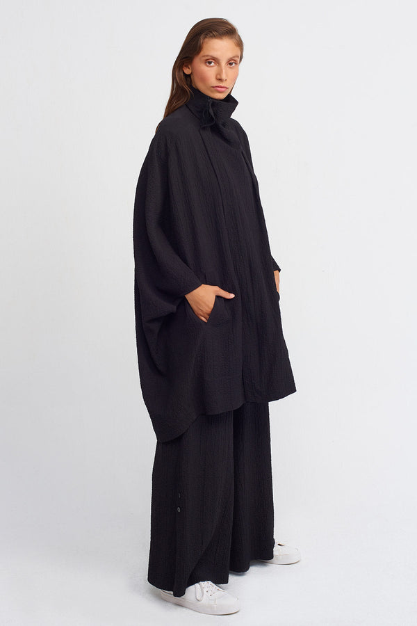 Nu Solid Textured Midi Outerwear Black